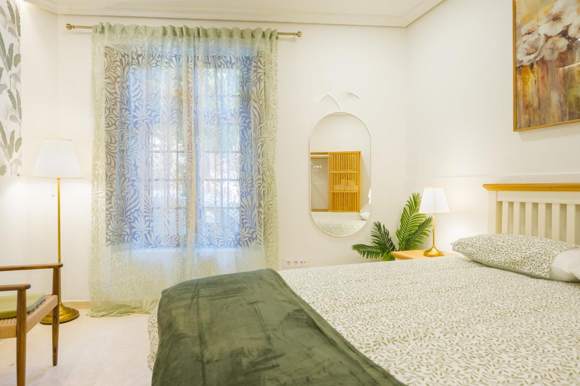 Fantastico 2H+1B Plaza Del Museo Apartment Seville Exterior photo